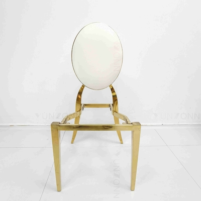 Le sedie classiche della sala da pranzo del metallo bianco della sedia di banchetto di nozze del cuscino dell'unità di elaborazione smantellano di modello