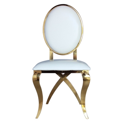 Elegante sedia da pranzo con mobili da banchetto
