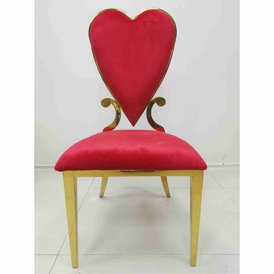 La sedia rossa di banchetto di nozze del cuore della mazza riveste di pelle la mobilia della sala da pranzo del cuscino del velluto