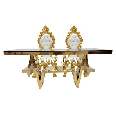 Prezzo buono Ingrosso Arredamento di erbacce Tavolo moderno di lusso oro in acciaio inossidabile vetro Tavolo da pranzo 6 sedie set in linea