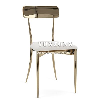 Prezzo buono Sedia da matrimonio elegante in acciaio inossidabile dorato per eventi alberghieri, moderna con cuscino bianco in linea