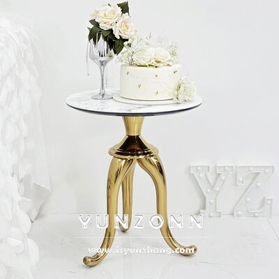 Prezzo buono Disegno europeo Tavolo da caffè moderno Tavolo da tè di colori vivaci Mobili turchi per il soggiorno con costruzione metallica mobile in linea