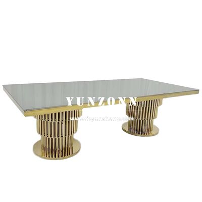Prezzo buono Modern Stainless Steel Gold Dining Table Set with Pedestal Base Design for Outdoor Banquets Weddings and Hotel Events in linea