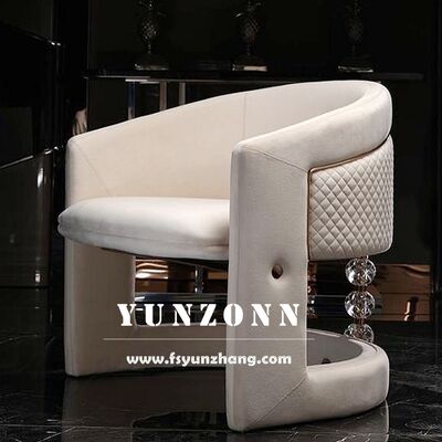 Prezzo buono Divano Lounge Armchair Comodo Moderno Stile Nordico con Schienale in Cristallo Sedia Lounge Soggiorno Rivestimento in Velluto Armchair in linea