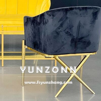 Prezzo buono Sedia da pranzo moderna con braccioli e gambe a X, design in acciaio inossidabile, sedie per hotel in velluto in linea