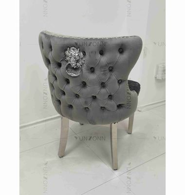 Prezzo buono Gray Power Lion Buttoned Back che pranza la sedia ha riempito le gambe d'argento di acciaio inossidabile delle sedie della sala da pranzo in linea